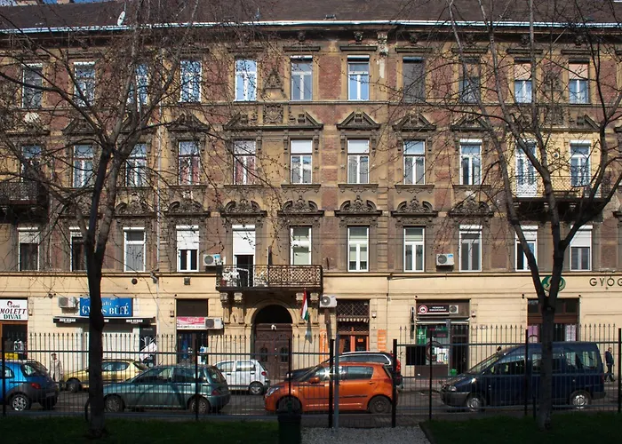 Michael Apartment With 2 Rooms Near Gozsdu Udvar